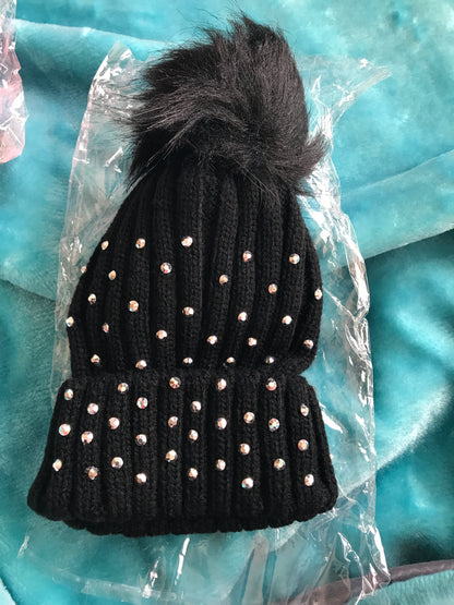 Black Hat with Fake Crystals and fur